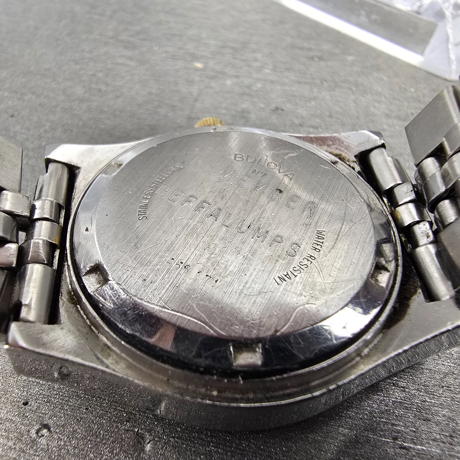 Bulova Accutron Watch Men 35mm Silver Dial Two Tone Daydate Round New Battery