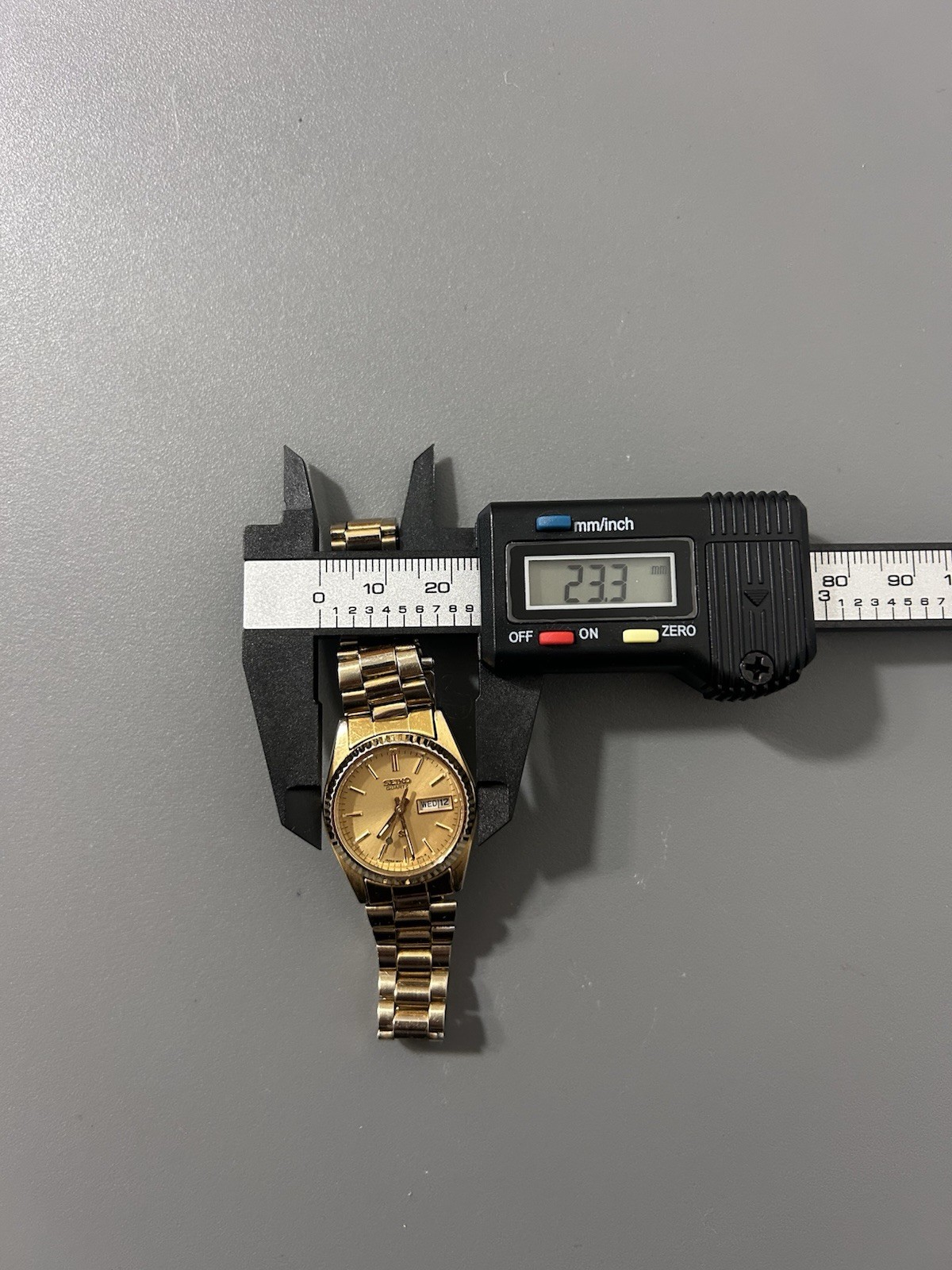 Seiko Day/Date Gold Tone Women’s Watch 23mm