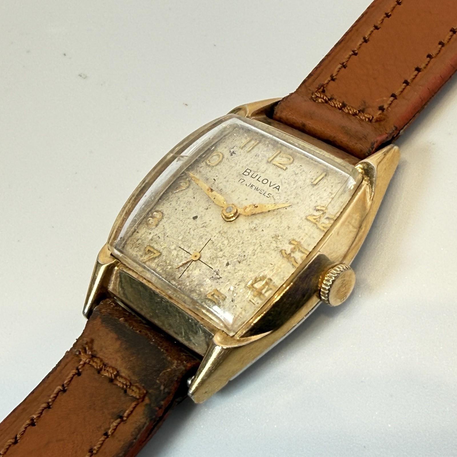 Vintage Bulova Watch Mechanical 17 Jewels 11 AF Swiss Deco Style Wind Up Runs