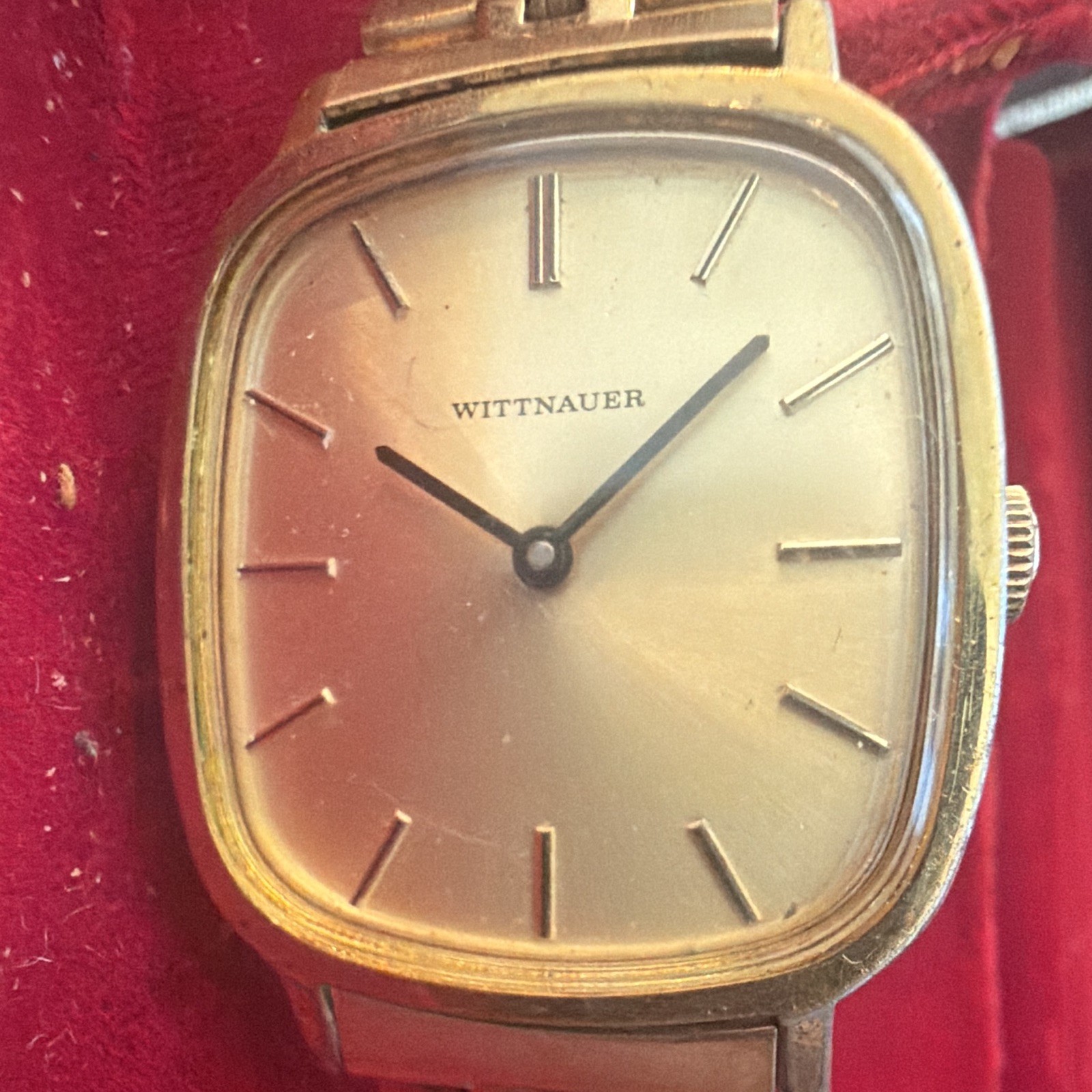 Vintage 1973 Wittnauer Commodore Manual Wind ETA 17 Jewel Full Set Box Papers