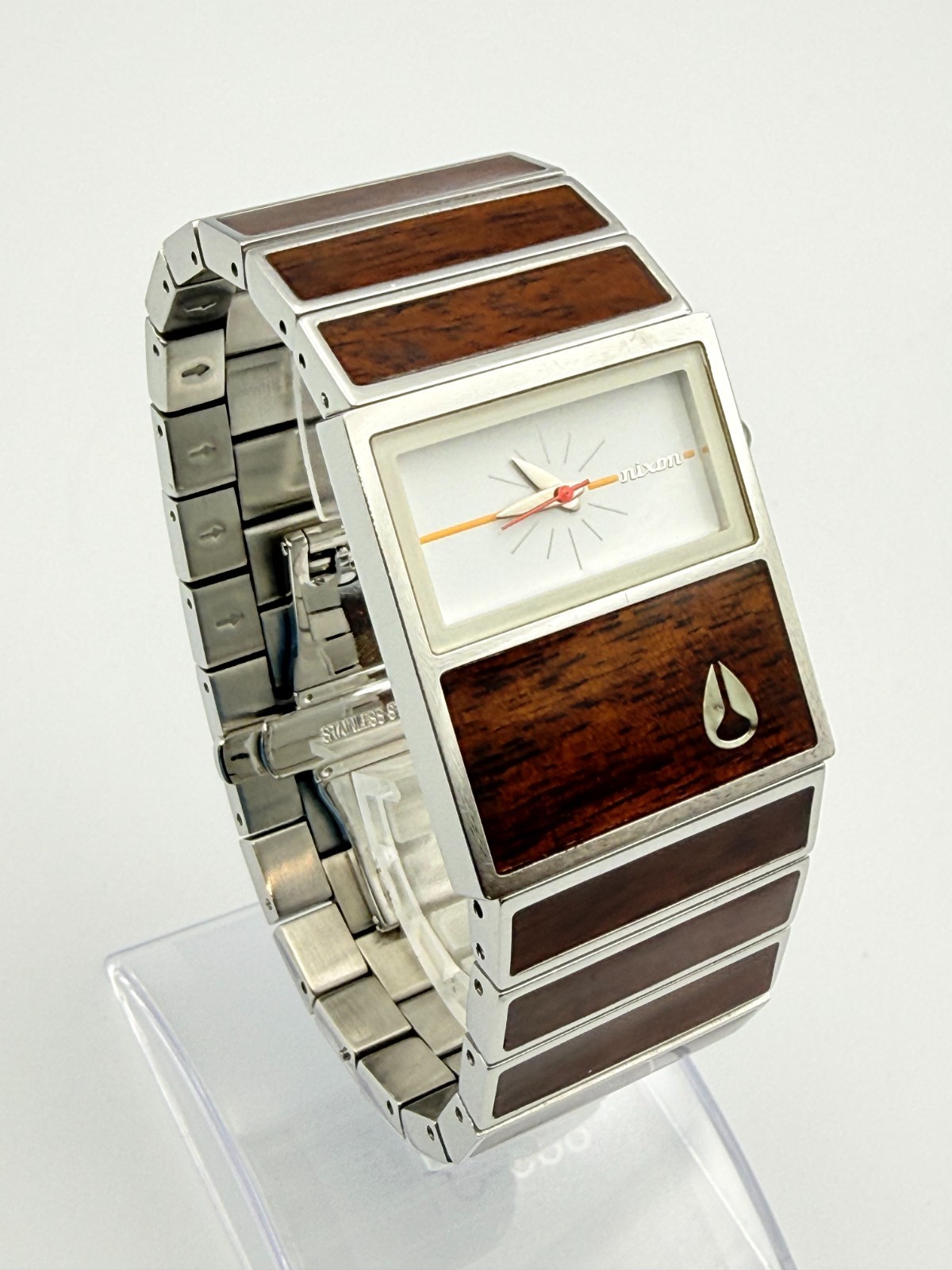 Nixon The Chalet Wood Panel Quartz Watch Wrist 18cm (7.1in) – Rank B