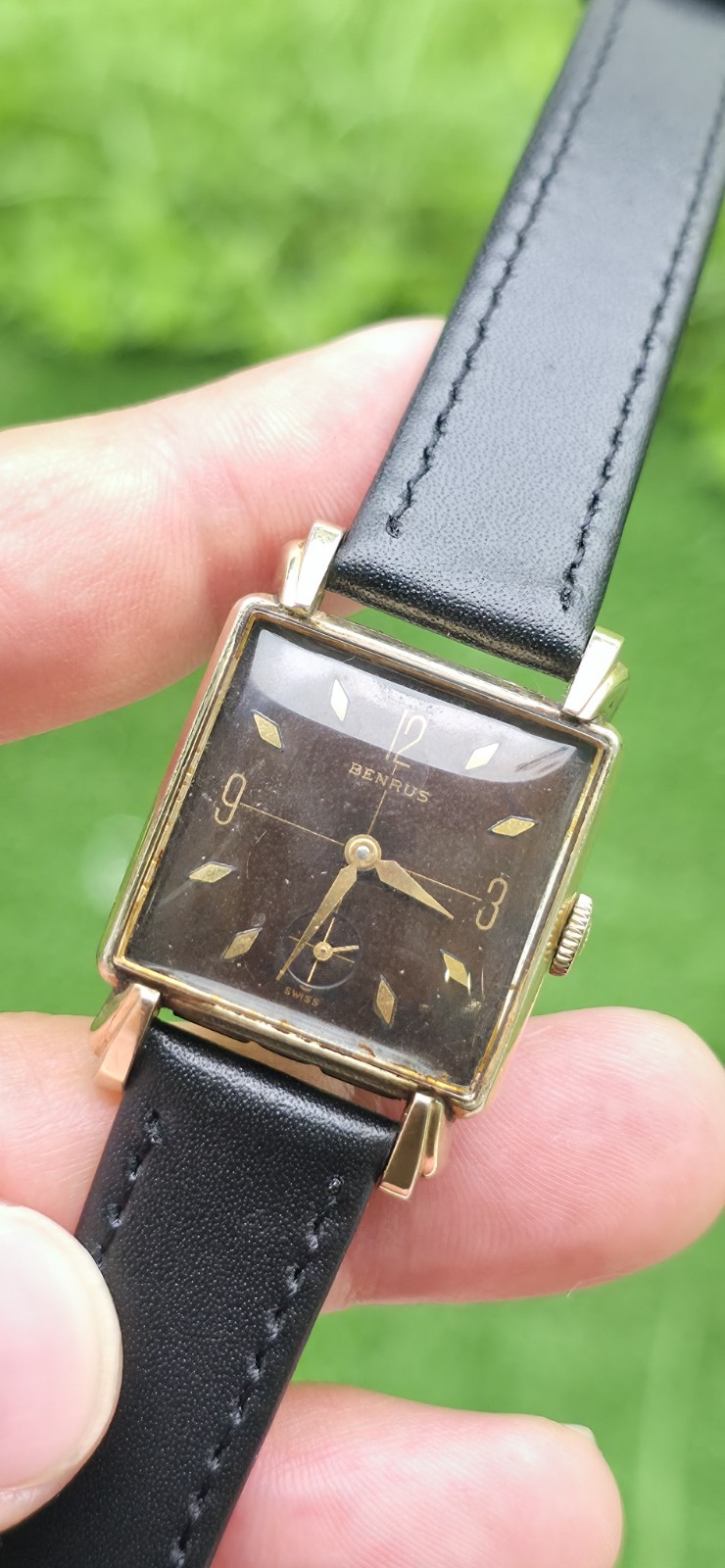 Vintage Benrus Crosshair Brown Dial Cal DM21 Men’s 26mm Wind Up Tank Watch