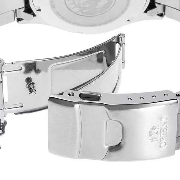 Orient RN-AC0Q09R Sports Mako 40 Automatic Men’s Diver Watch StainlessSteel Red