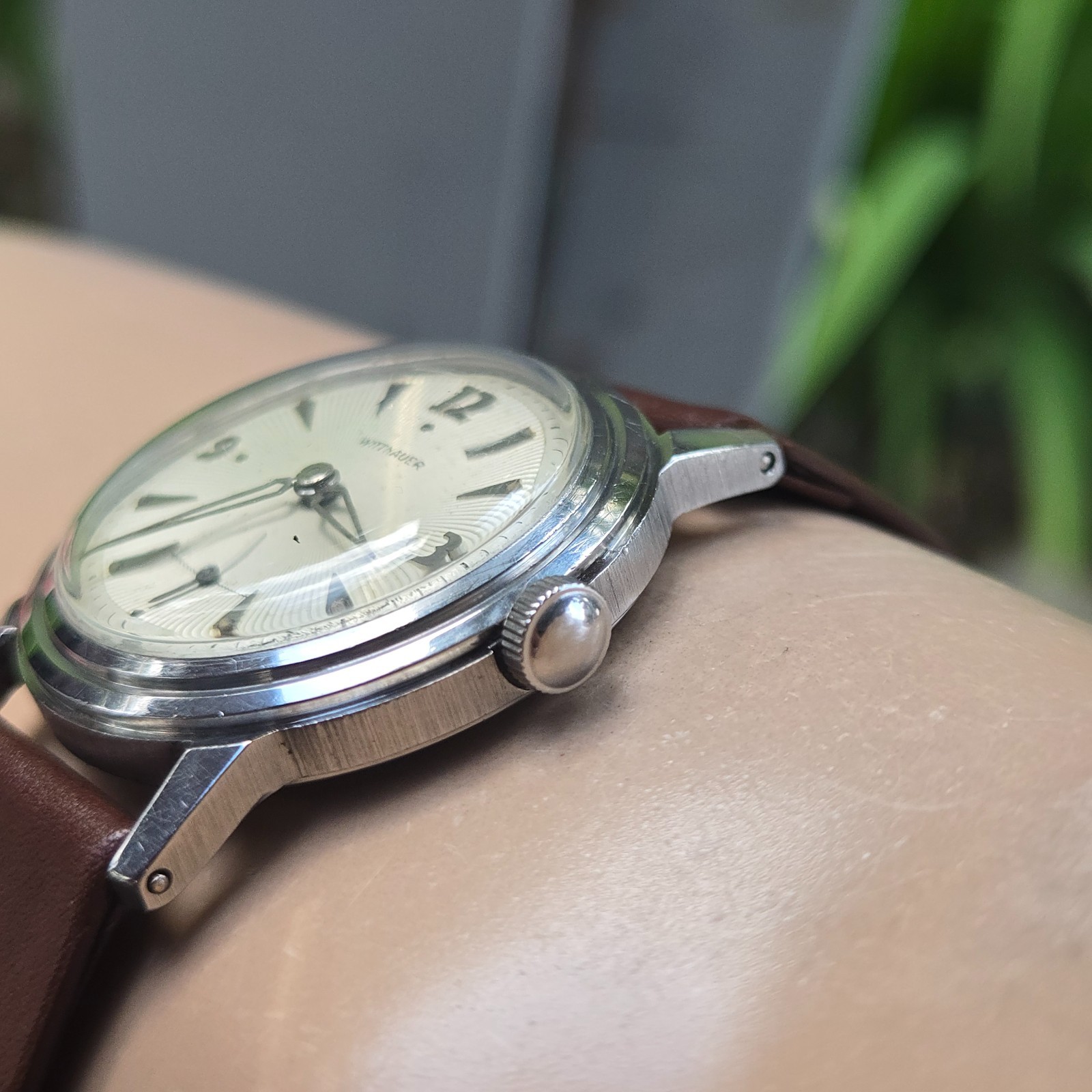 Vintage WITTNAUER men’s manual wind watch 10SG Sunburst dial 1950s