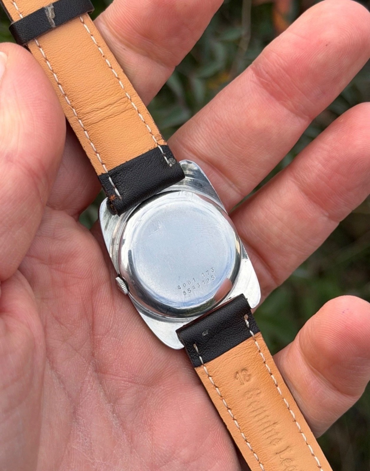 Vintage Certina Jubilé 4001-173 Manual Winding 1960 Men’s Watch 30 MM x 37.5 MM