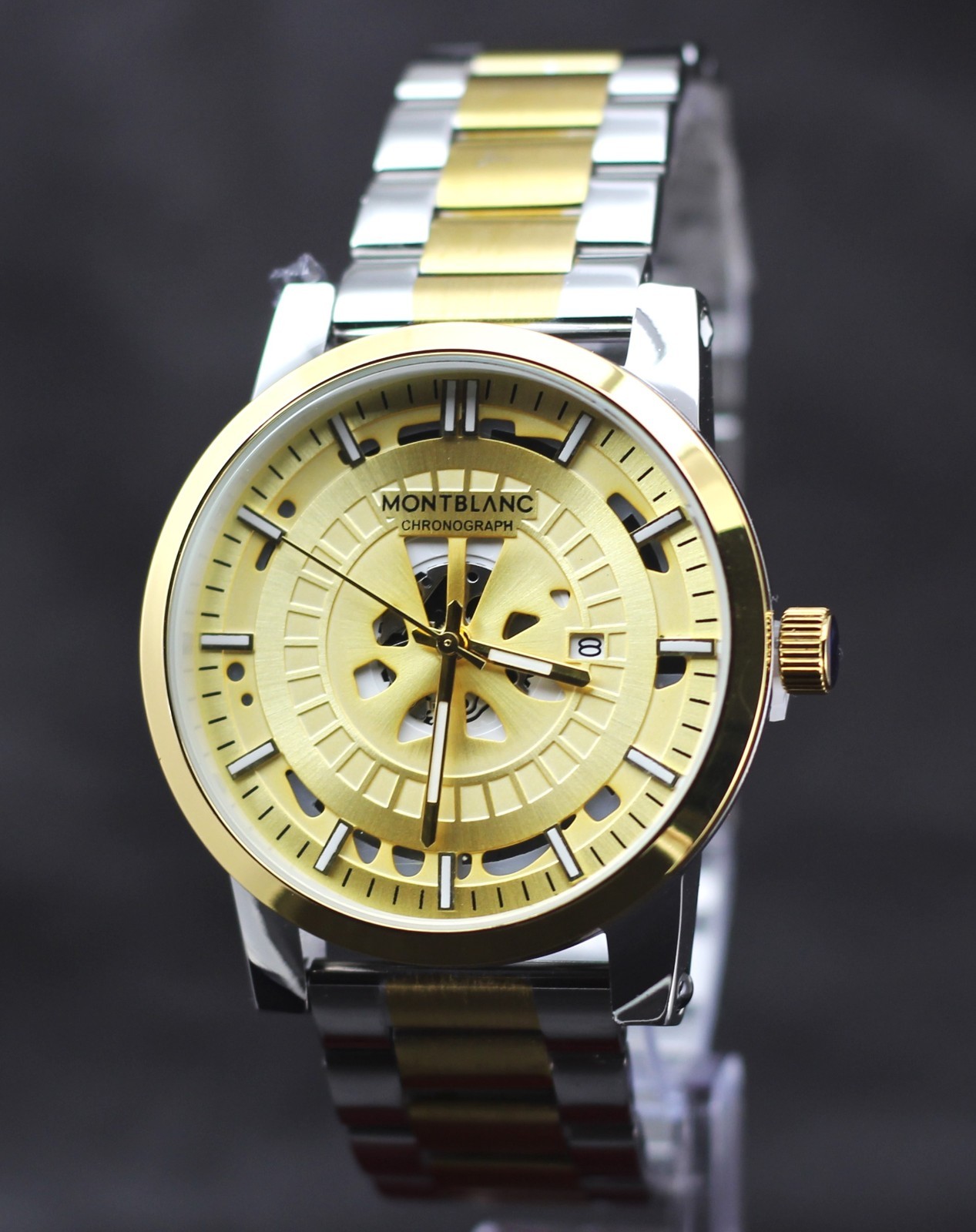 Refurbished Quartz MontBlanc In Gold Dial With Date Indicator Men’s Writ Watch.