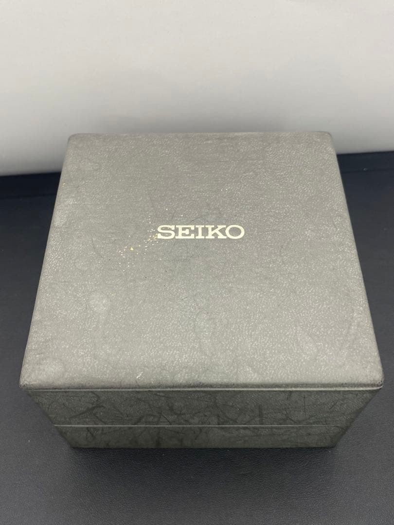 Seiko Dolce 5E31-0AA0 Watch, Gold, with Box