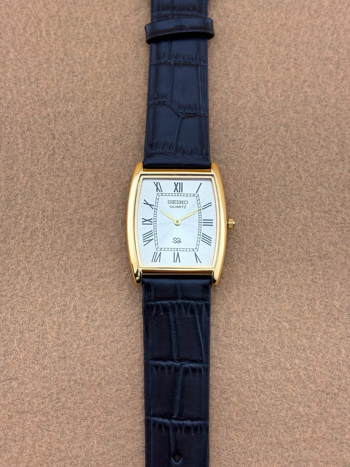 Gold Dial Vintage Seiko Slim Quartz Gentlemen’s Wristwatch-dark brown strap