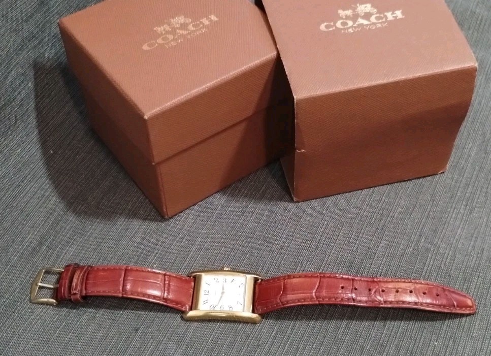 Coach Tank Style Quartz Watch W503B Date Window Brown Crocodile Embossed Leather