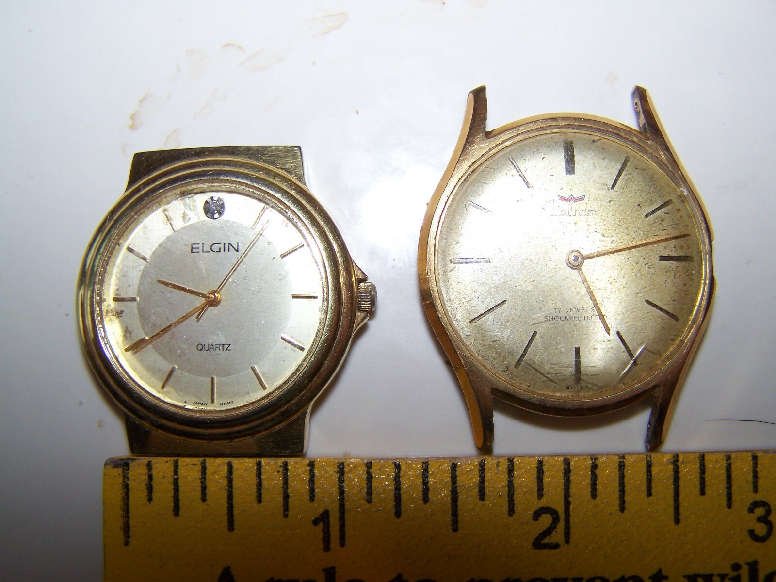 VINTAGE MENS WALTHAM 17 JEWEL WRISTWATCH WATCH–ELGIN WATCH–NO BANDS–untested