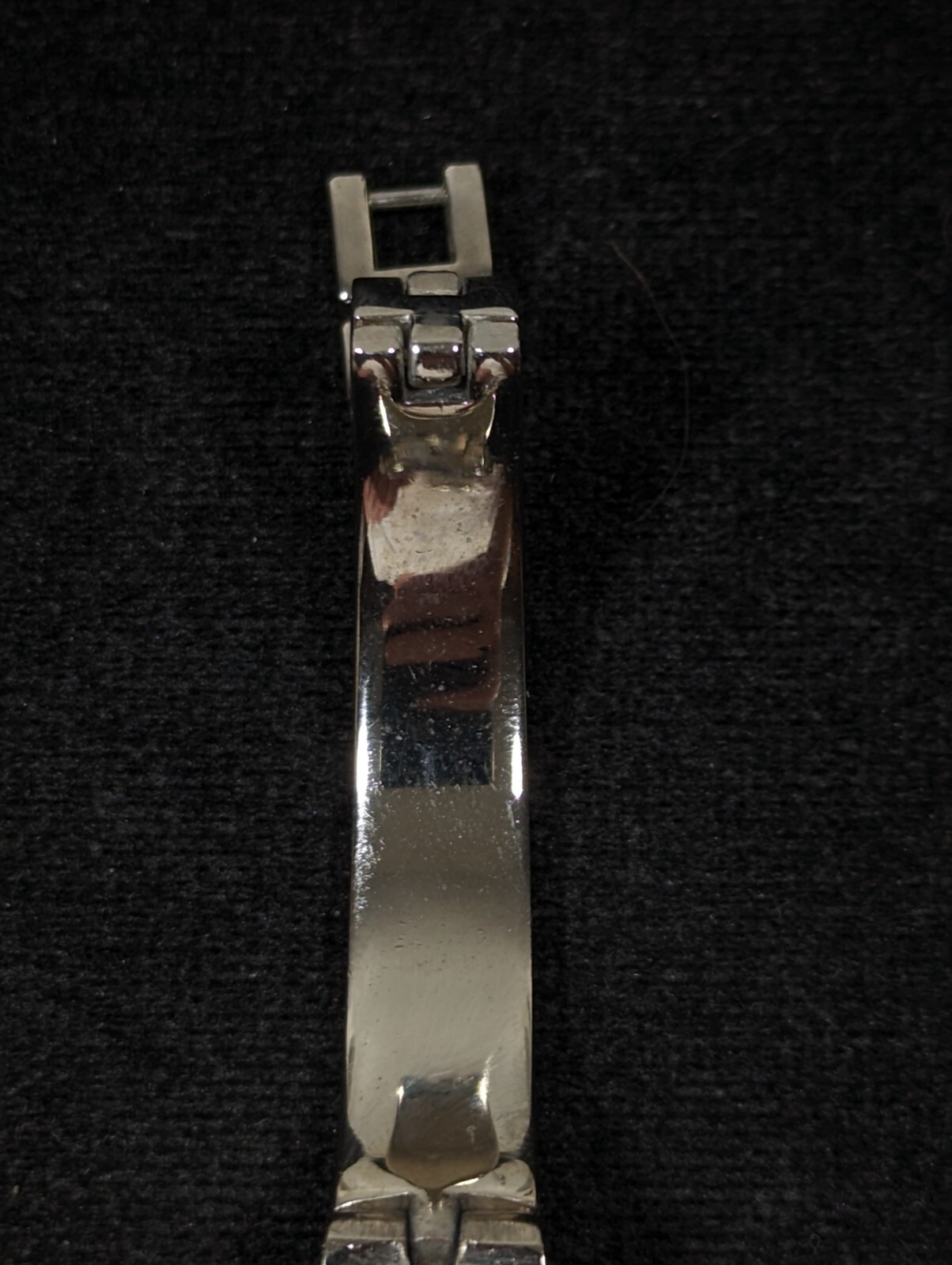 Vivani Black Dial Crystal Accent Round Case Bar Bracelet Band Watch 6.75 In