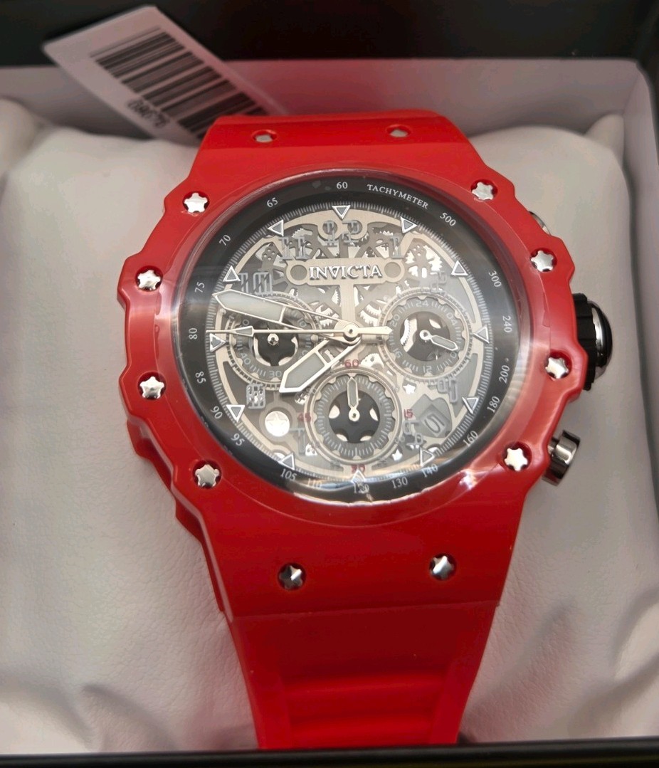 69676 – Invicta Racing Vaulthan Men’s Watch – 44mm, Red