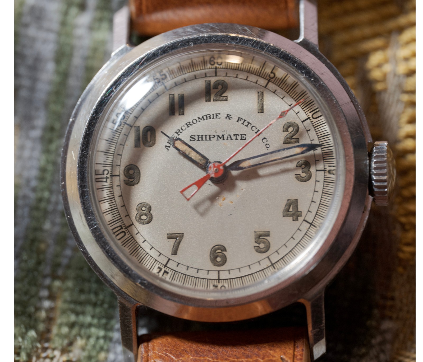 Vintage 1940’s ABERCROMBIE & FITCH Shipmate Military Navy Men’s Watch