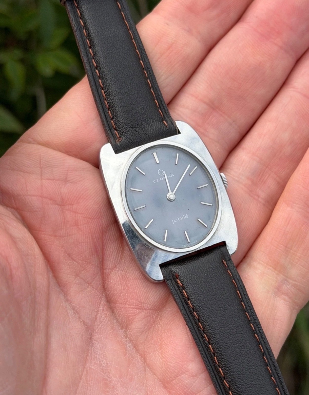 Vintage Certina Jubilé 4001-173 Manual Winding 1960 Men’s Watch 30 MM x 37.5 MM