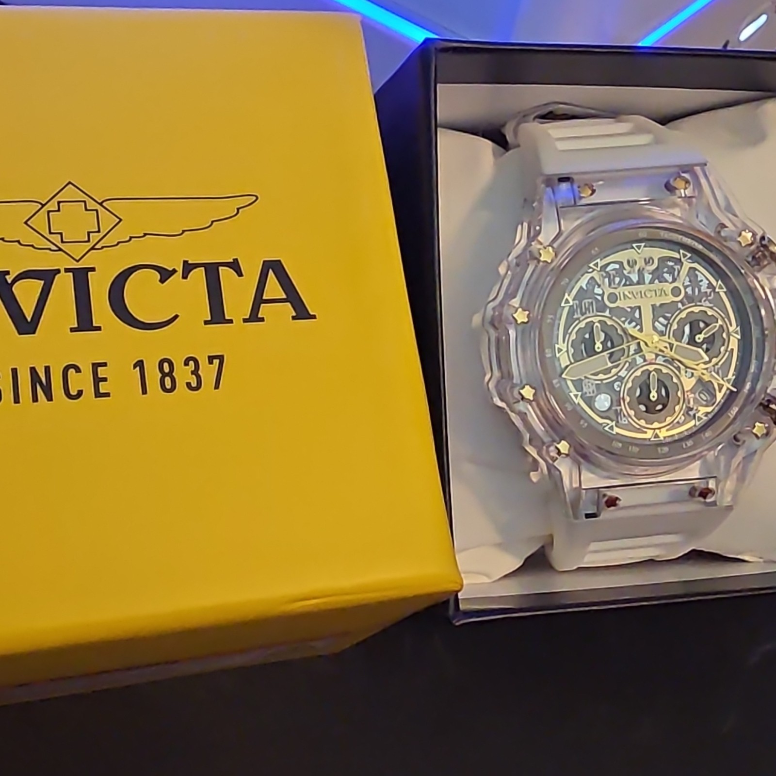 Invicta Racing Vaulthan Clear Acrylic Case White Silicone Strap,Flame Fusion