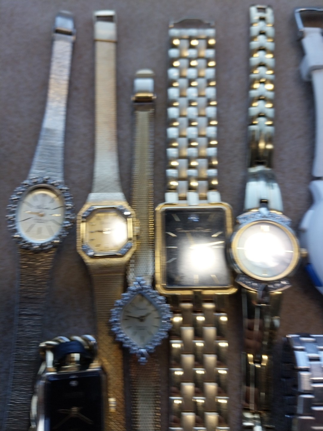 Is 18 none working watches