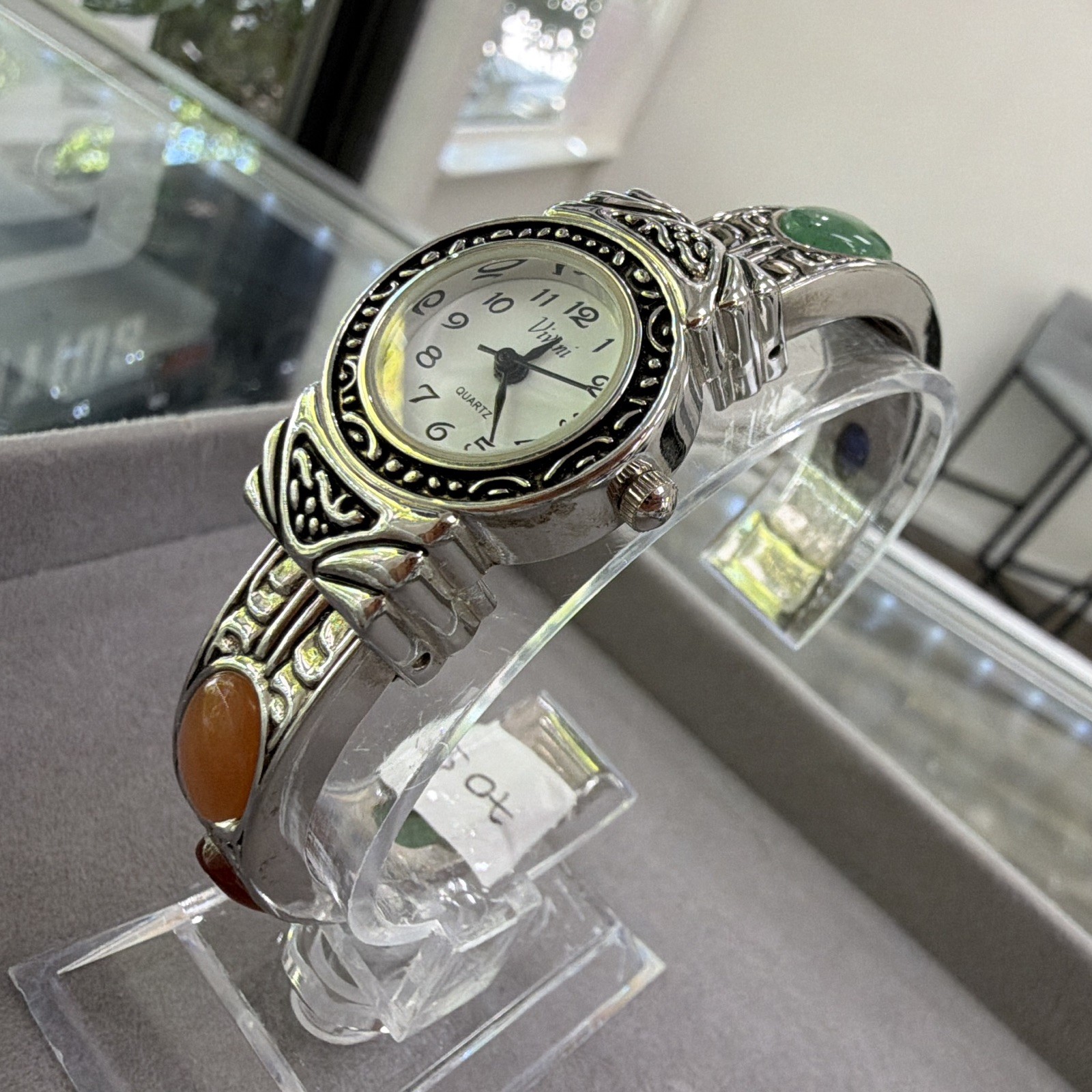 Vivani Women’s Quartz Analog Wristwatch Silver Tone Bangle White Dial Stones