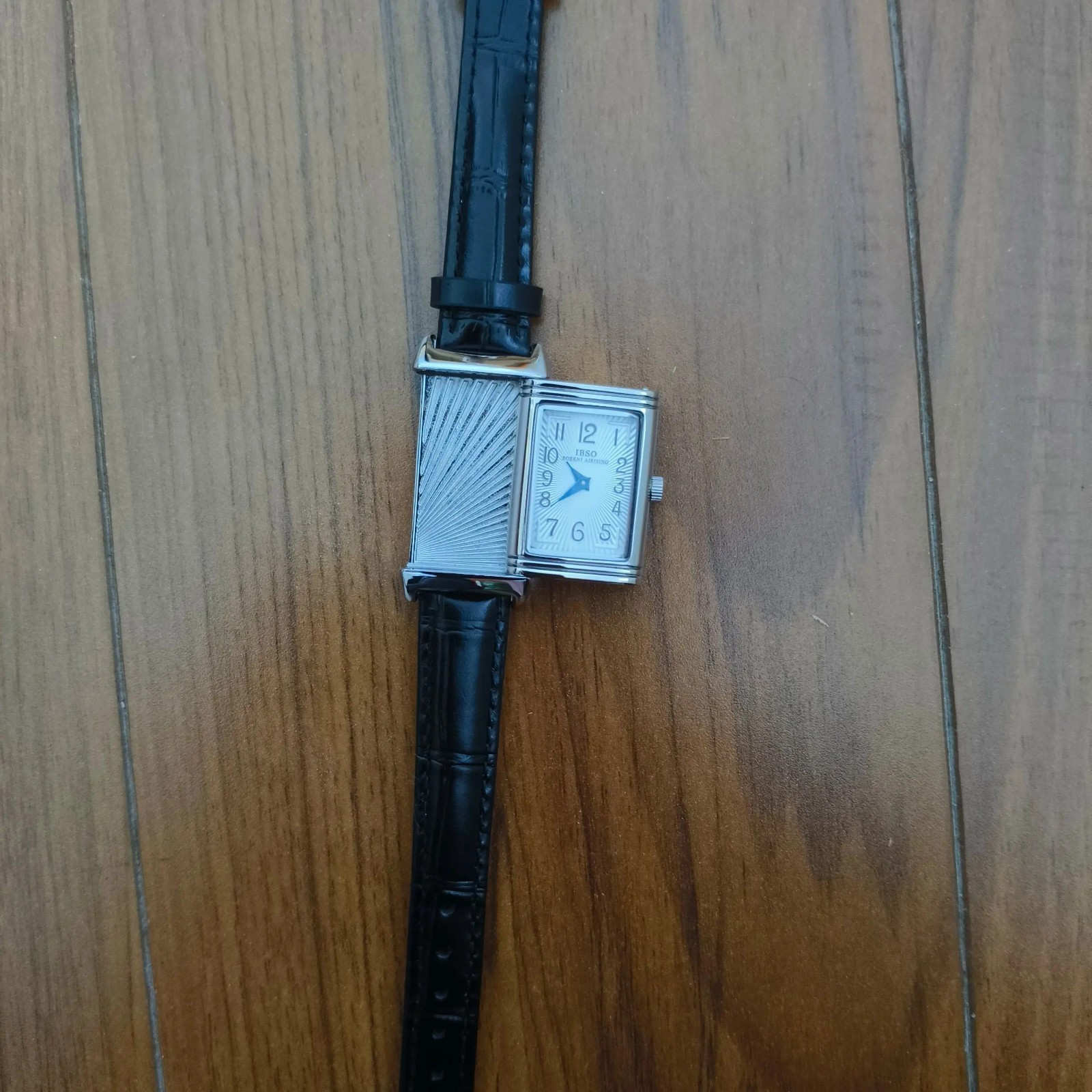New style Slide Design 21mmRetro Reverso Style Square Leather Quartz Watch