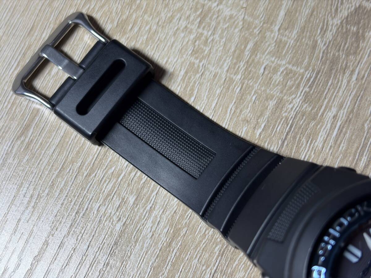 Extremely beautiful item! Shipping 290 yen~ Casio G-Shock AWG-M100A-1AJF Radio