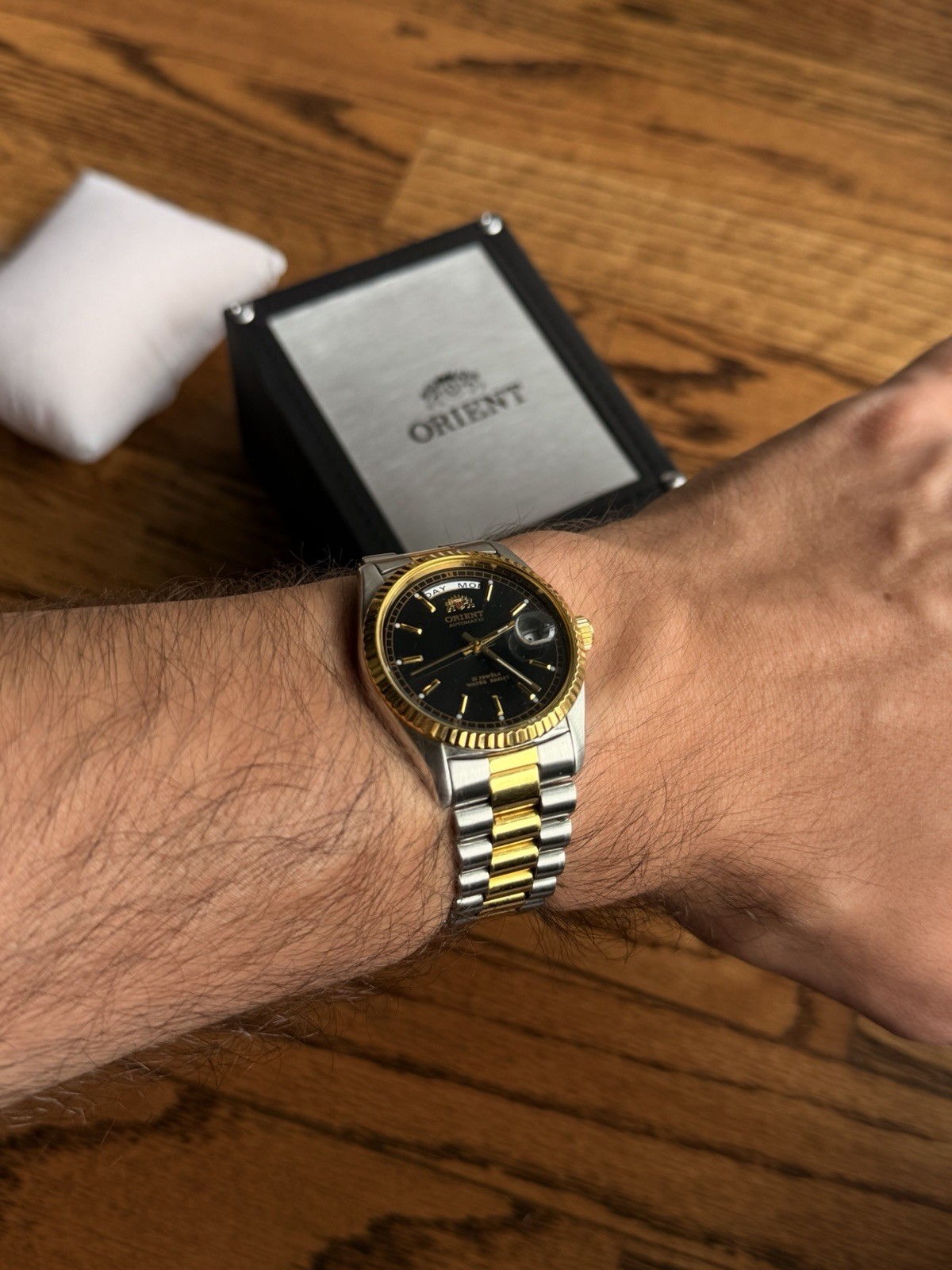 Orient President Automatic Day-Date Two-Tone 36mm Black Dial Box Papers