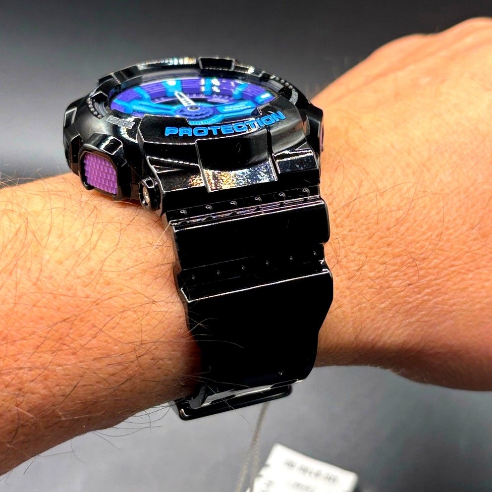 Casio G-Shock GA-110HC-1A Hyper Color Blue Purple Men’s Watch NIBWT