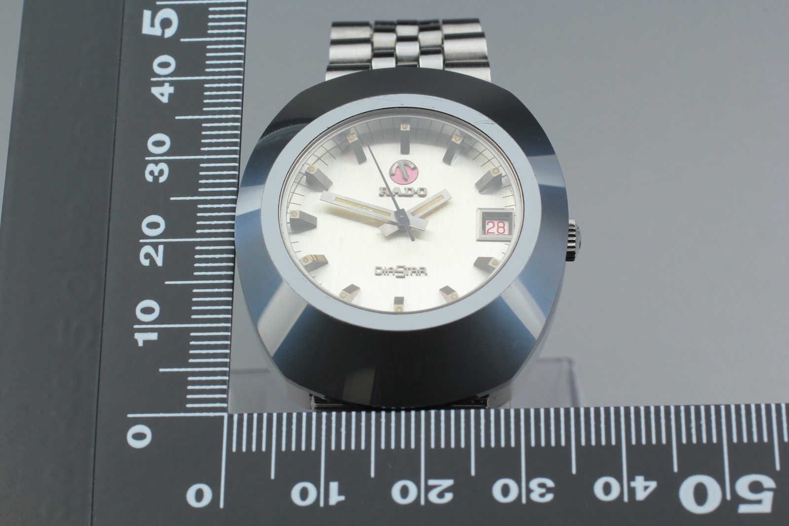 *Near MINT* Vintage RADO DIASTAR 1/E Silver Date 35mm Mens Automatic Watch JAPAN