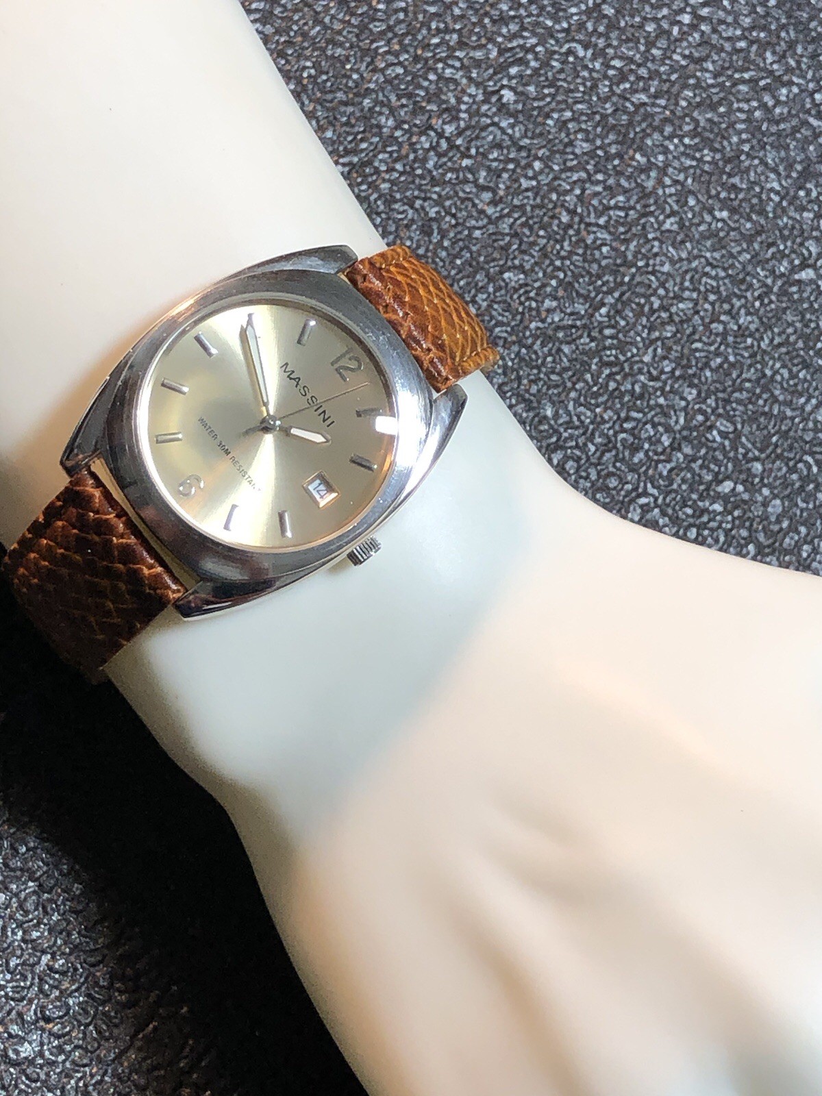Massini Watch Silver Tone Brown Leather Band Japan Quartz,Date,35mm New Battery