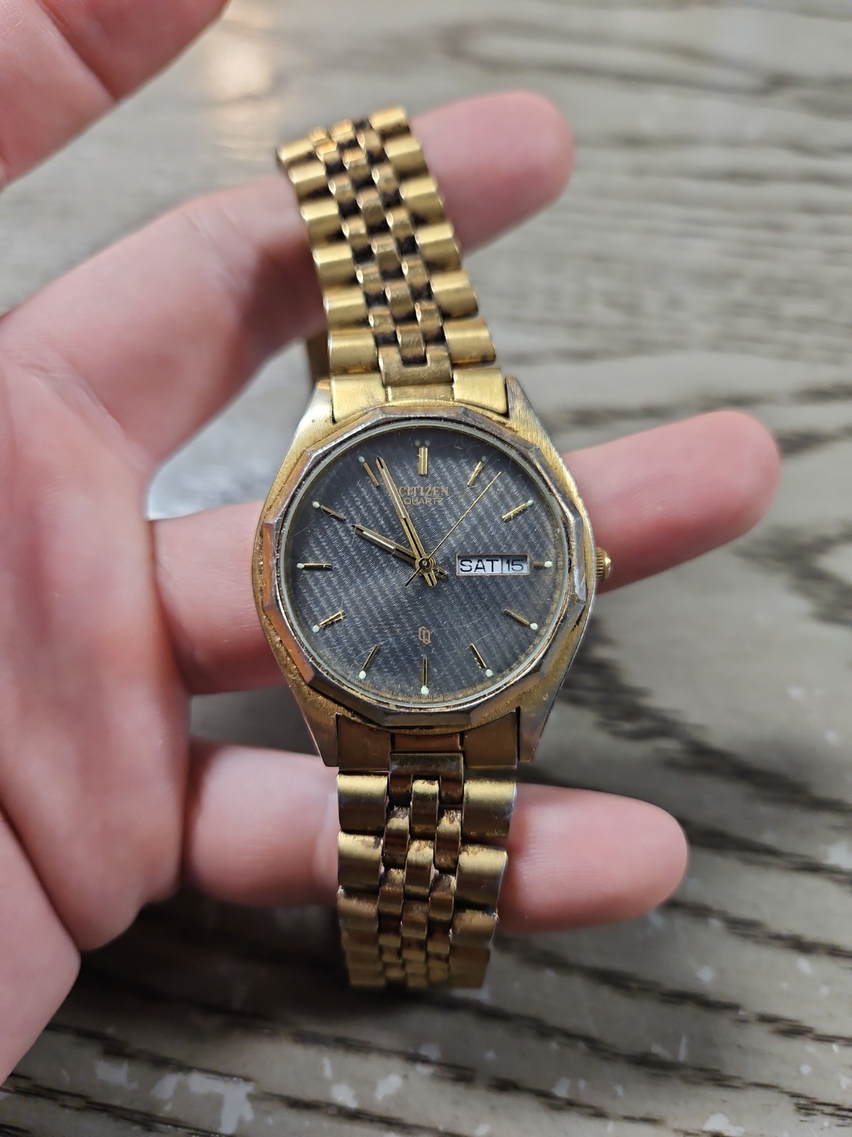 Citizen GN-4W-S Day/Date Gold-Tone Band Gray Dial