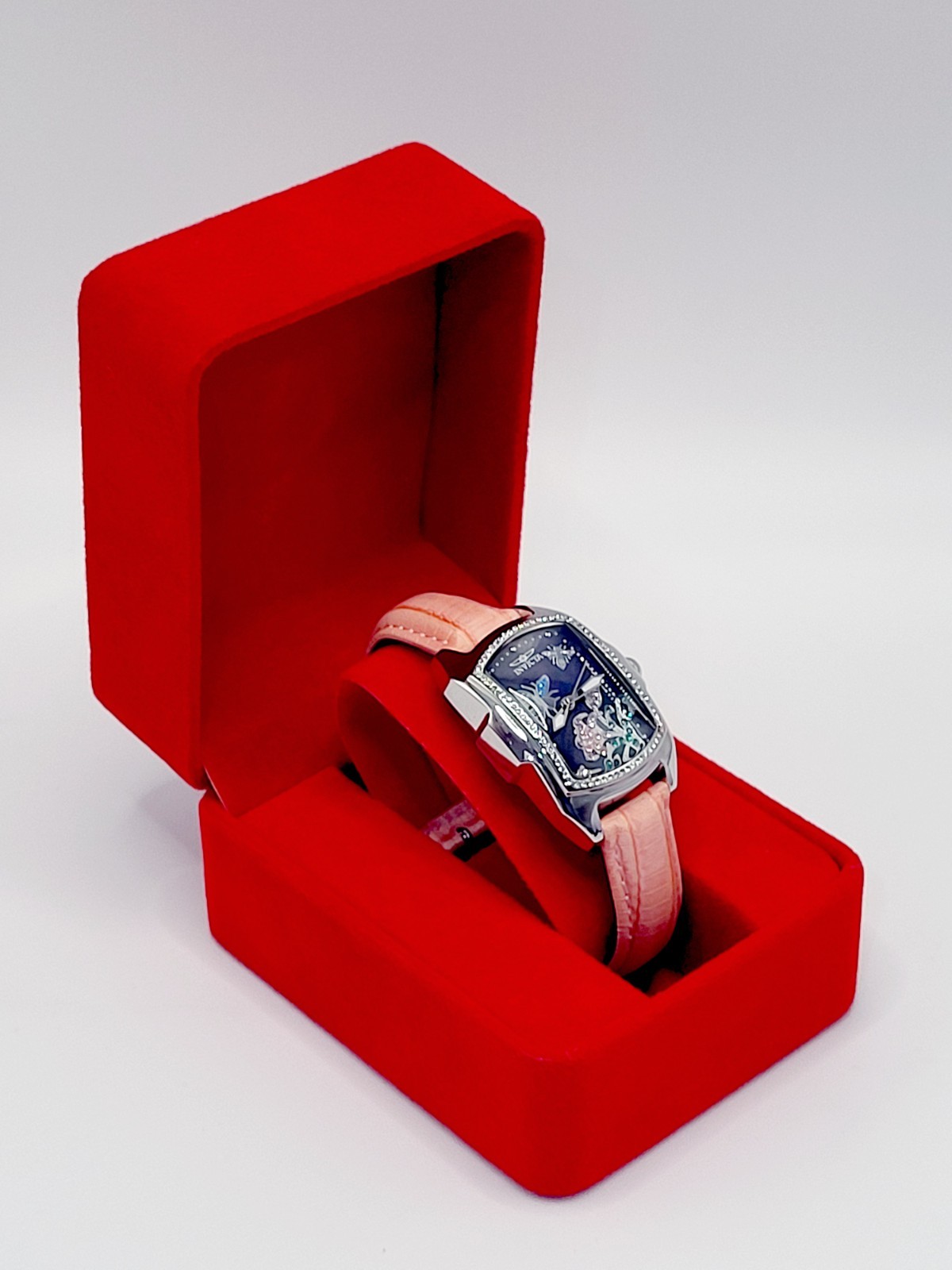 Rare [N. MINT] 27mm Invicta LIMITED ED. Swiss Movement Women’s Diamonds Watch