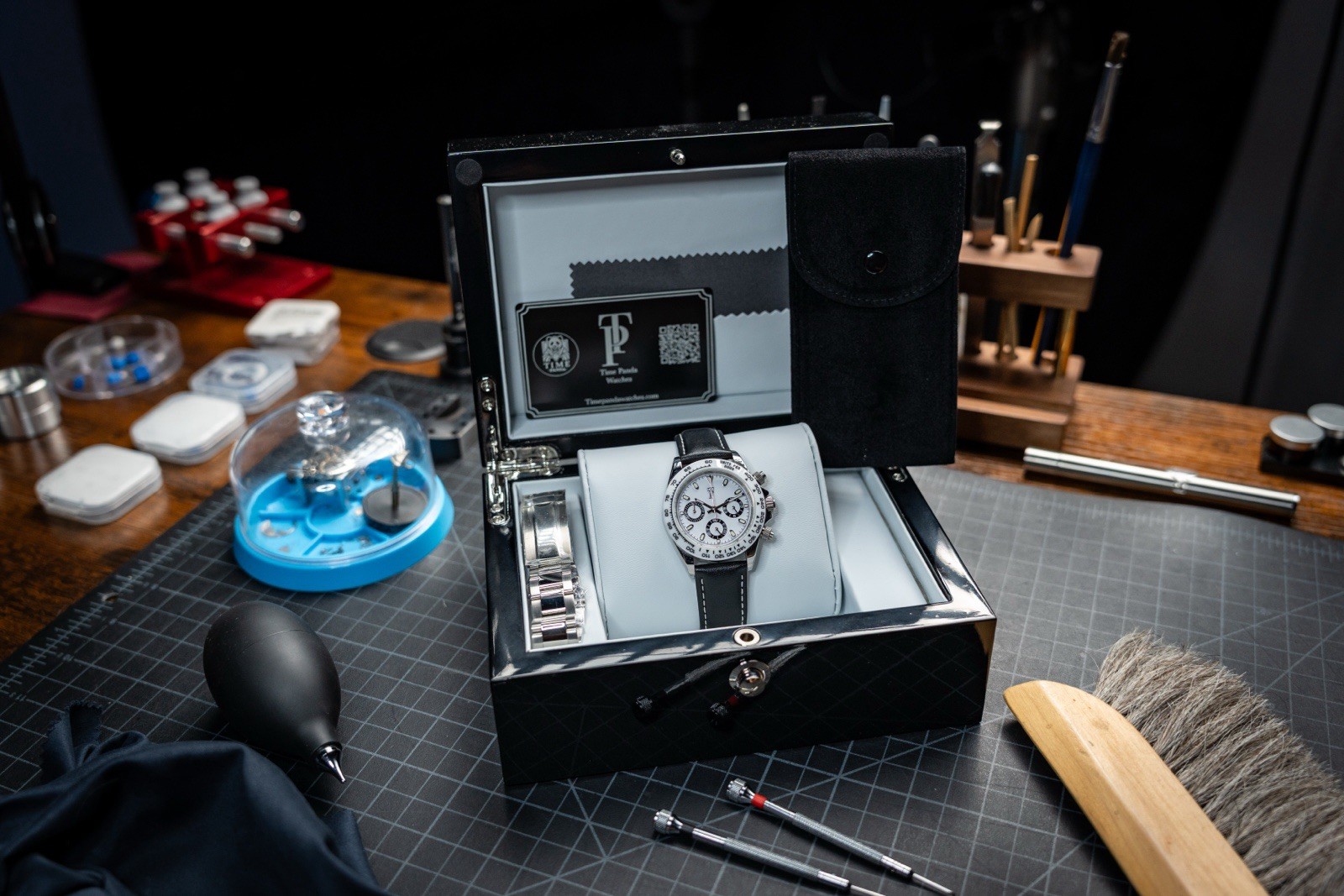 Time Panda Precision Chronograph VK63 White Panda – Sapphire Crystal – Full Kit