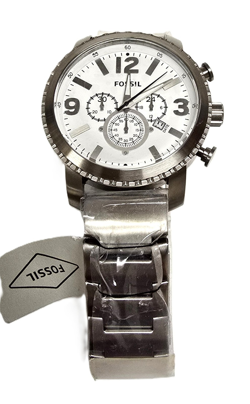 NEW FOSSIL SILVER TONE S/S,CHRONOGRAPH LARGE WHITE DIAL BRACELET WATCH BQ1653IE