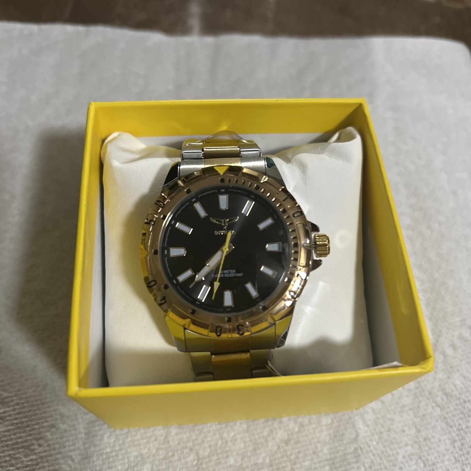 Invicta Specialty 69037 Men’s Watch 42mm Two-Tone Black Dial Quartz New In Box