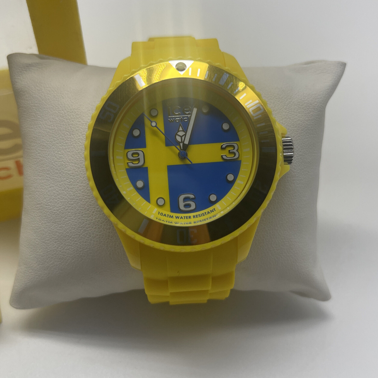 Rare 2012 Ice World Sweden Edition Big Unisex Yellow Blue Analogue Watch New