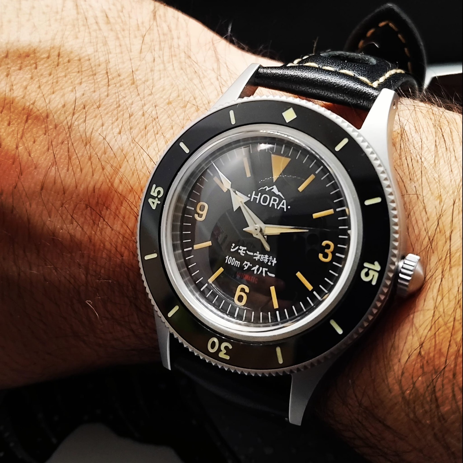 Vintage 40mm Custom Automatic Movement Watch -Hora-