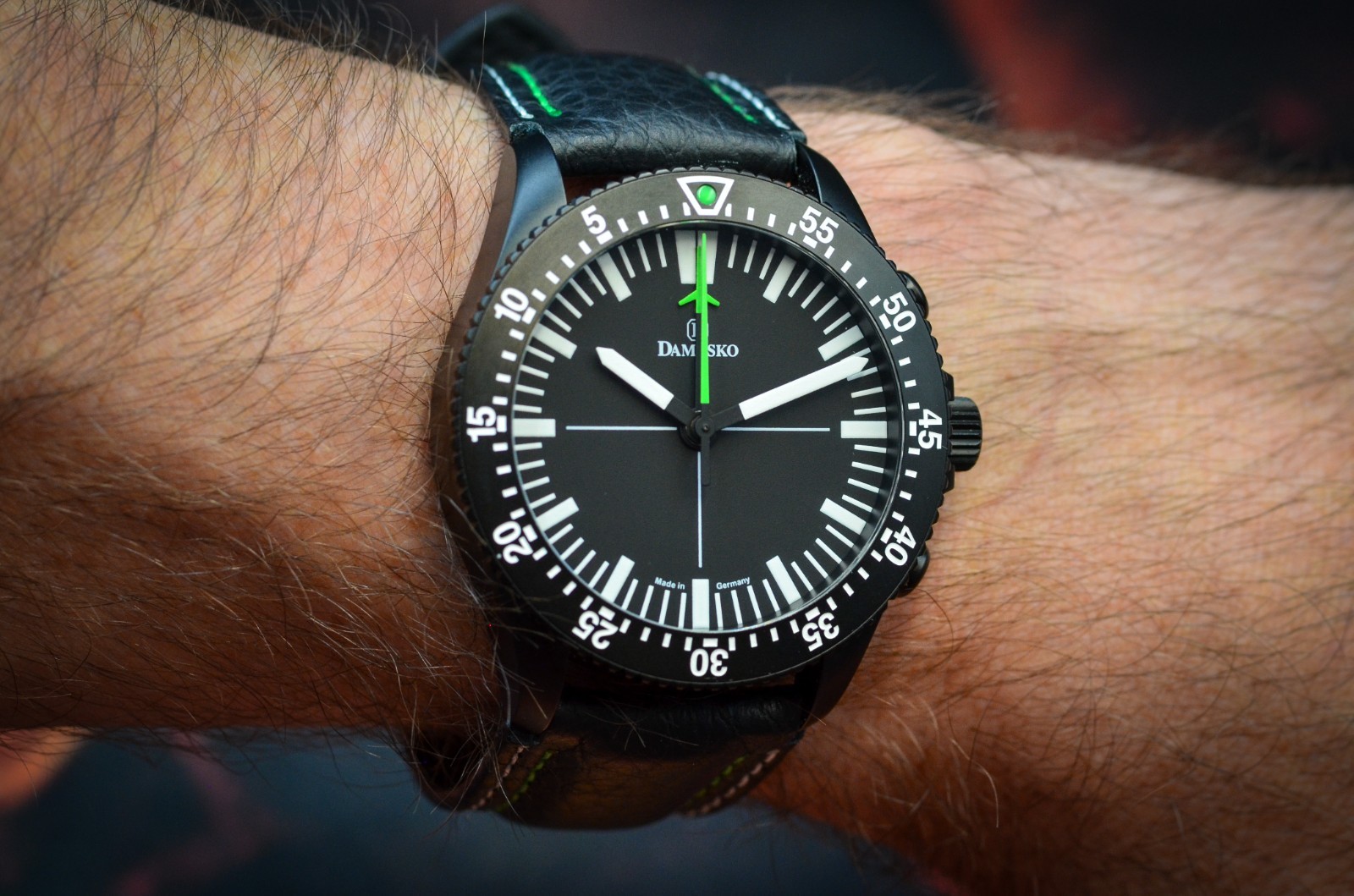 Damasko DC80 Center Chronograph Ice-Hardened Stainless Steel Bracelet Box Papers