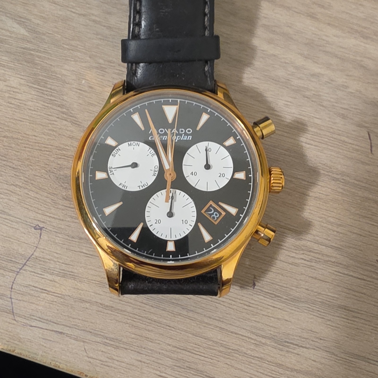 Movado Centoplan Men’s Quartz Chronograph Black Dial Gold Case 40mm