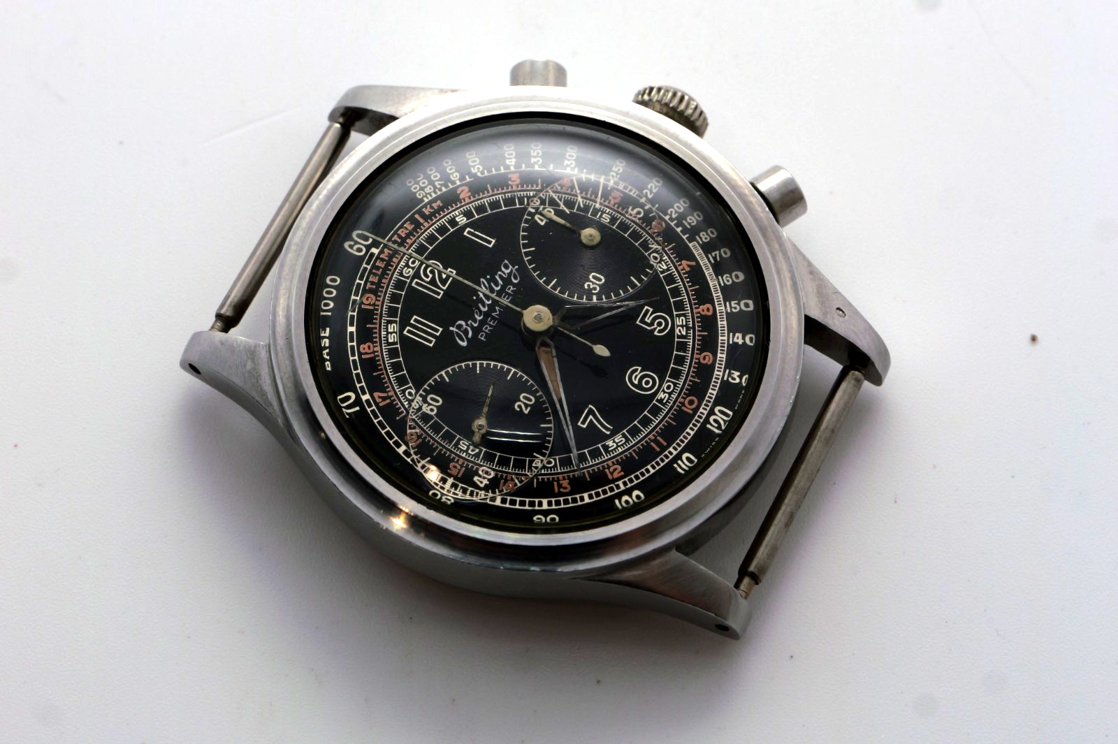 Breitling Premier two register Chrono Ref. 747. Venus caliber 150. Circa 1942.