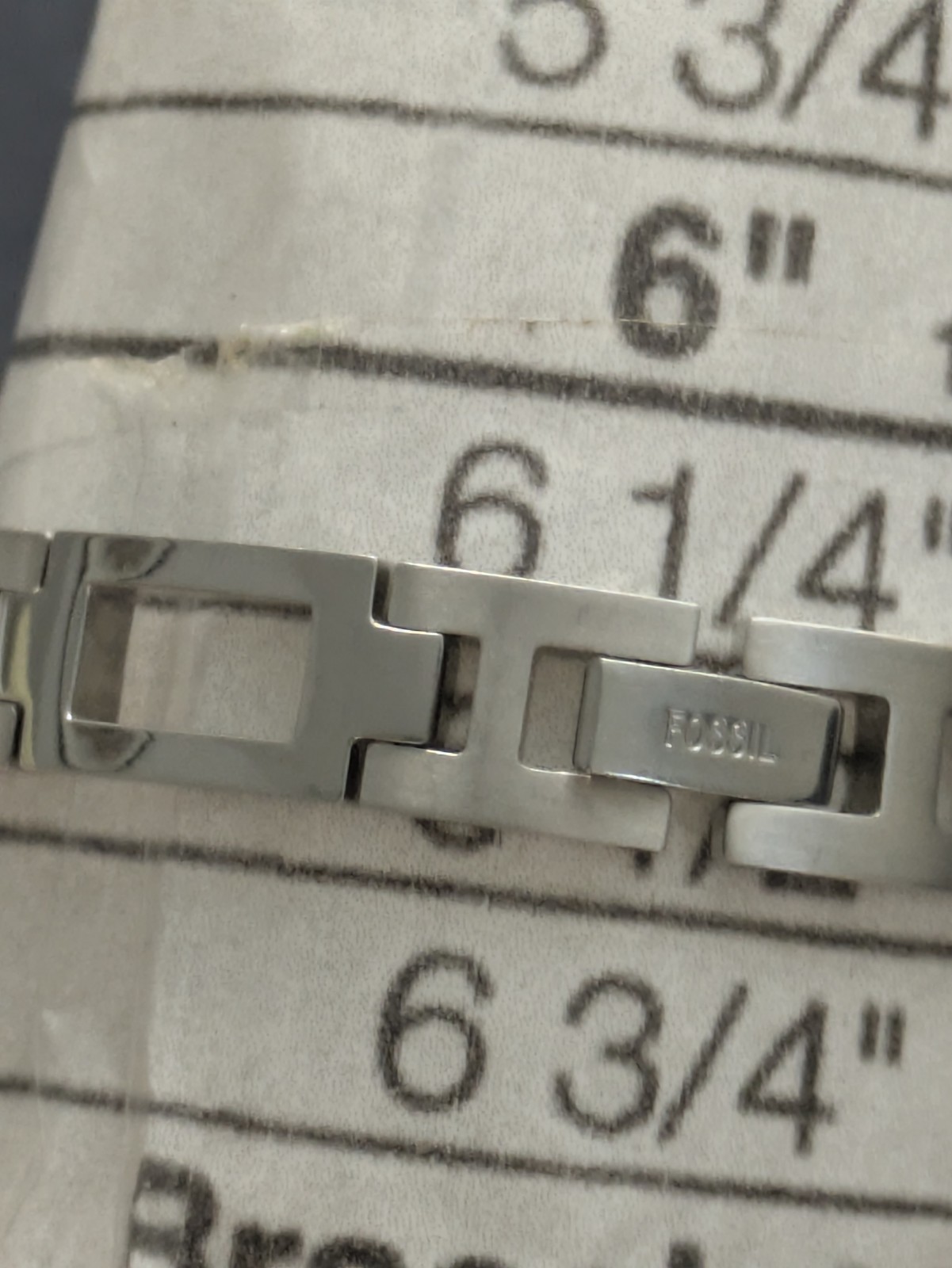 Fossil F2 Reflective Blue Ladies Watch 17mm ES-9136 Silver New Btry 5.9″ – 6.5″