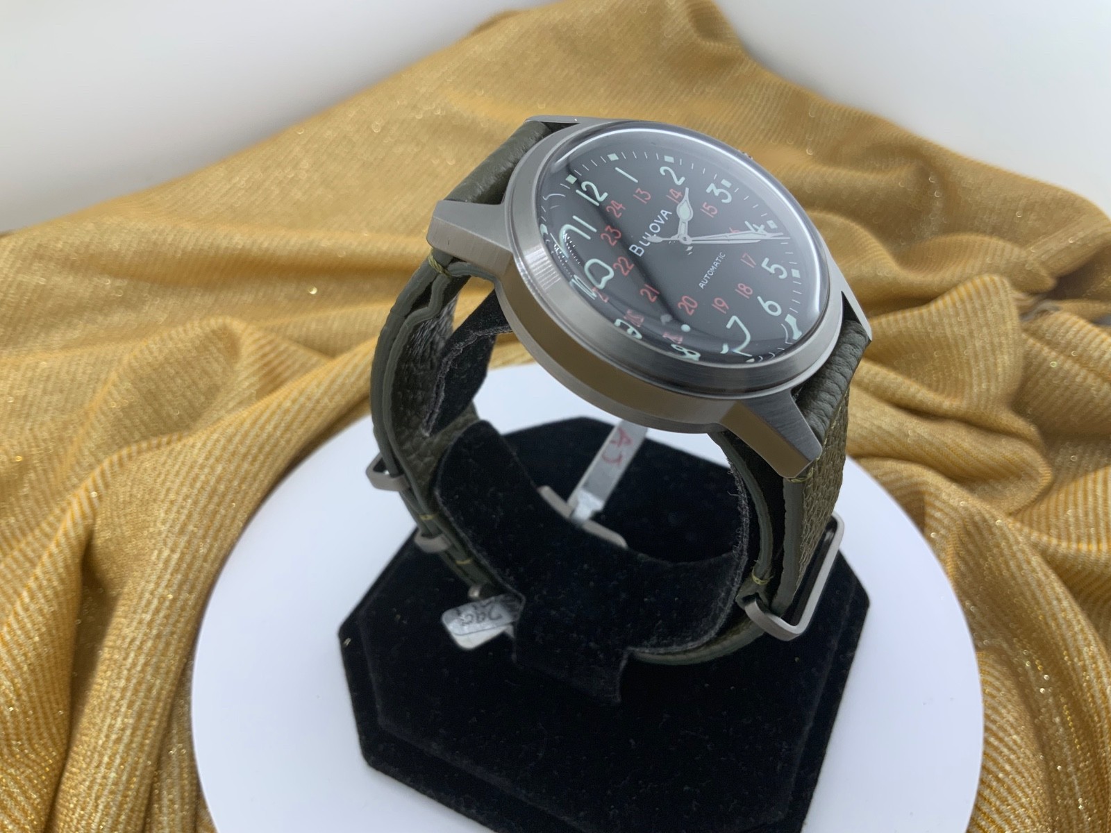 Bulova Military Heritage’Hack Watch’ Auto (38mm) Black Dial/Green strap RPP £299