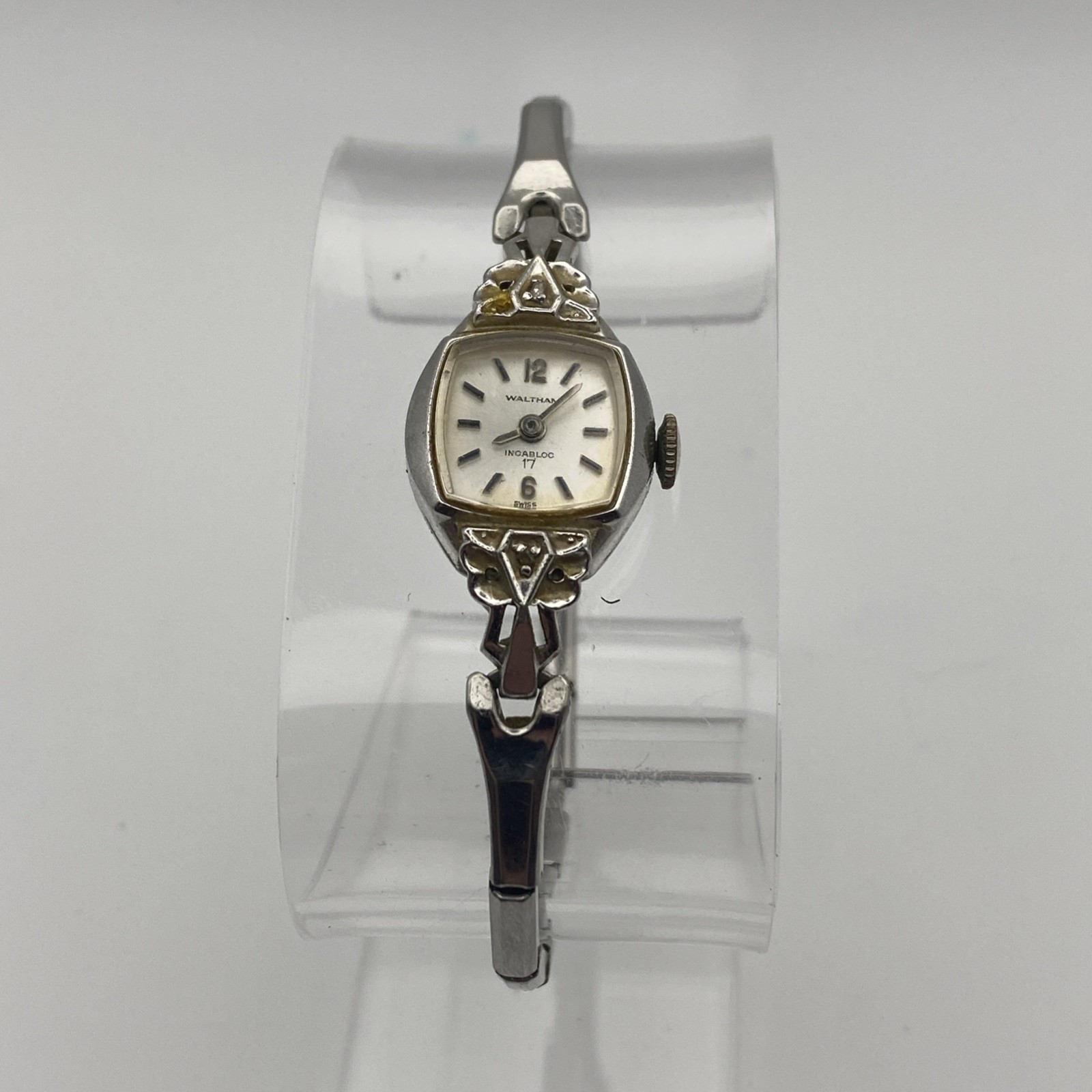 Vintage Waltham Womens Watch 15mm Cocktail Incabloc 17j Silver Tone Manual Swiss