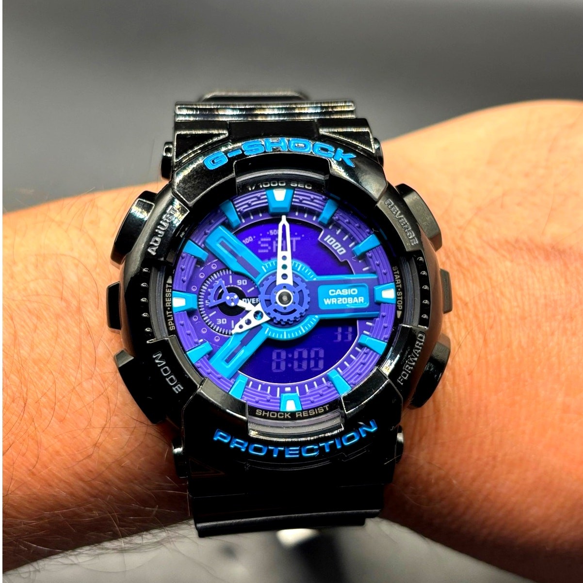 Casio G-Shock GA-110HC-1A Hyper Color Blue Purple Men’s Watch NIBWT