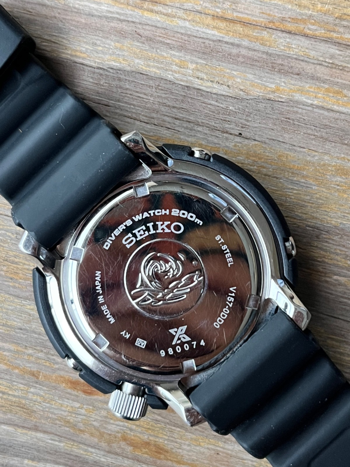Seiko SNE541P1 Solar Diver Black Dial 40mm V157 200M Rubber Watch