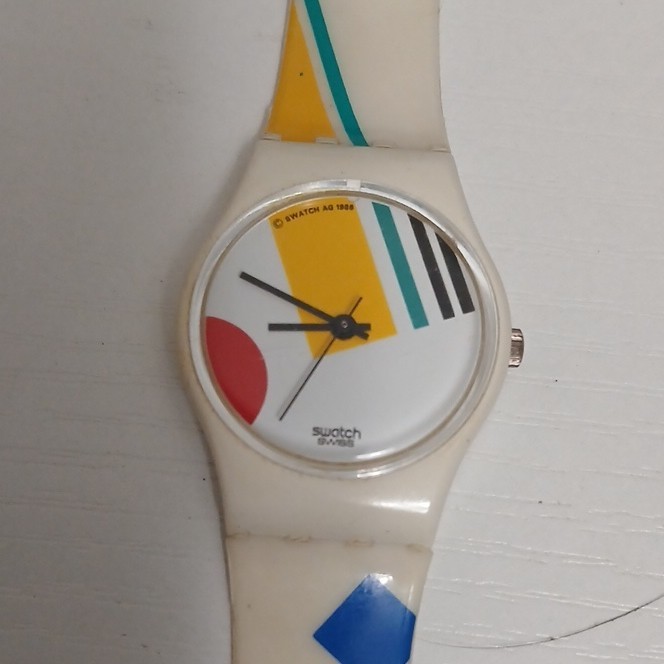 Swatch Originals Vintage 90s Quartz Analog 34mm Geometric White Multicolor
