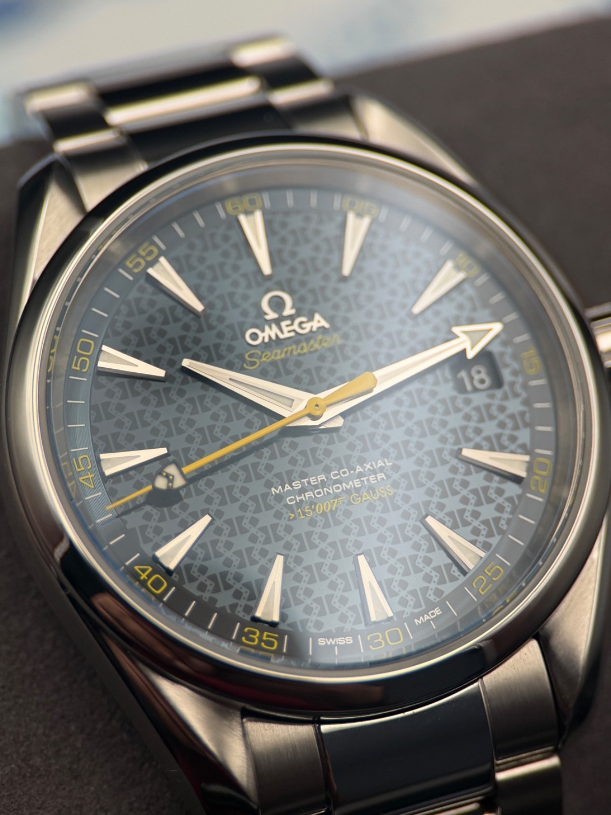 OMEGA Seamaster James Bond Spectre 41.5mm 231.10.42.21.03.004 Limited Edition