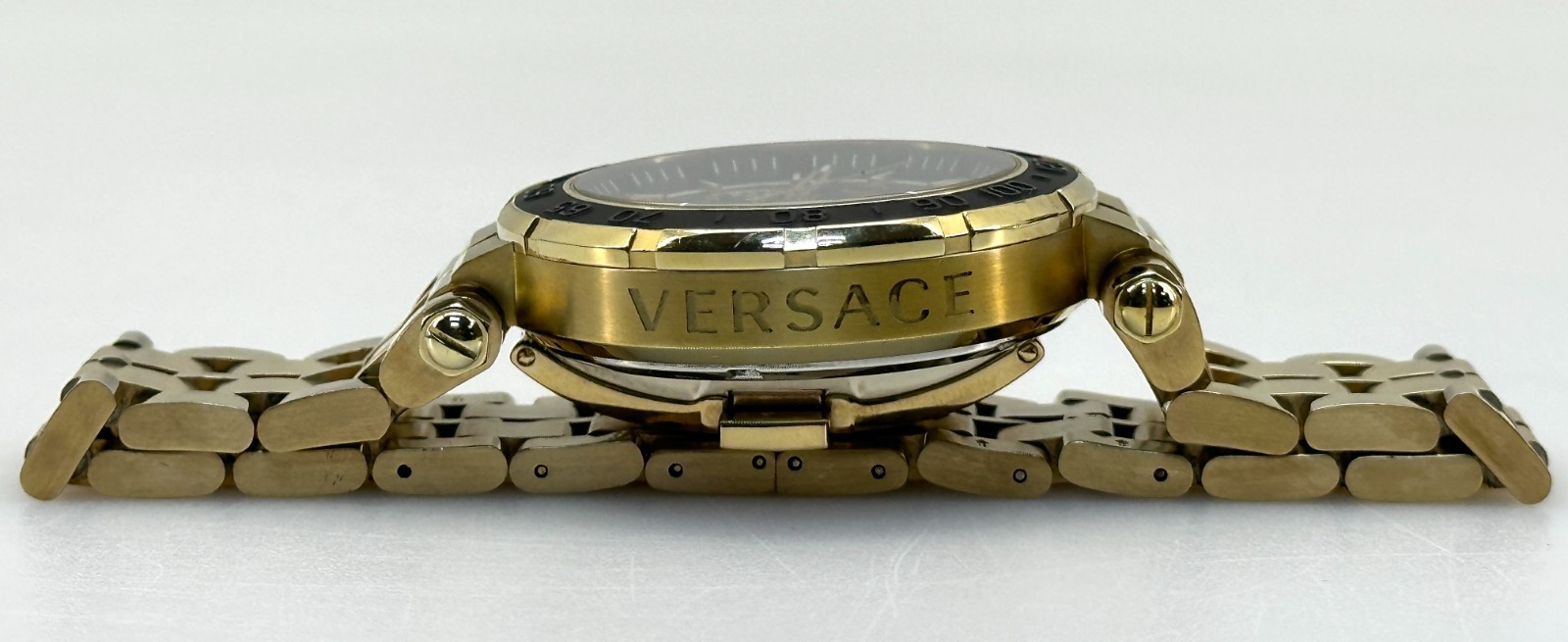 Versace GRECA CHRONO 45mm Mens Gold / Black Dial Watch VEPM00720 #176
