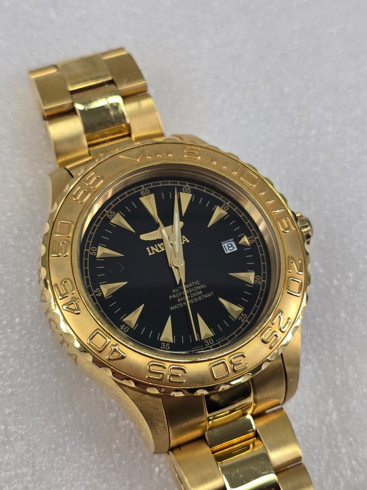 Invicta Gold Tone Watch 200m Model 2304 Stainless Steel 46.5MM Case