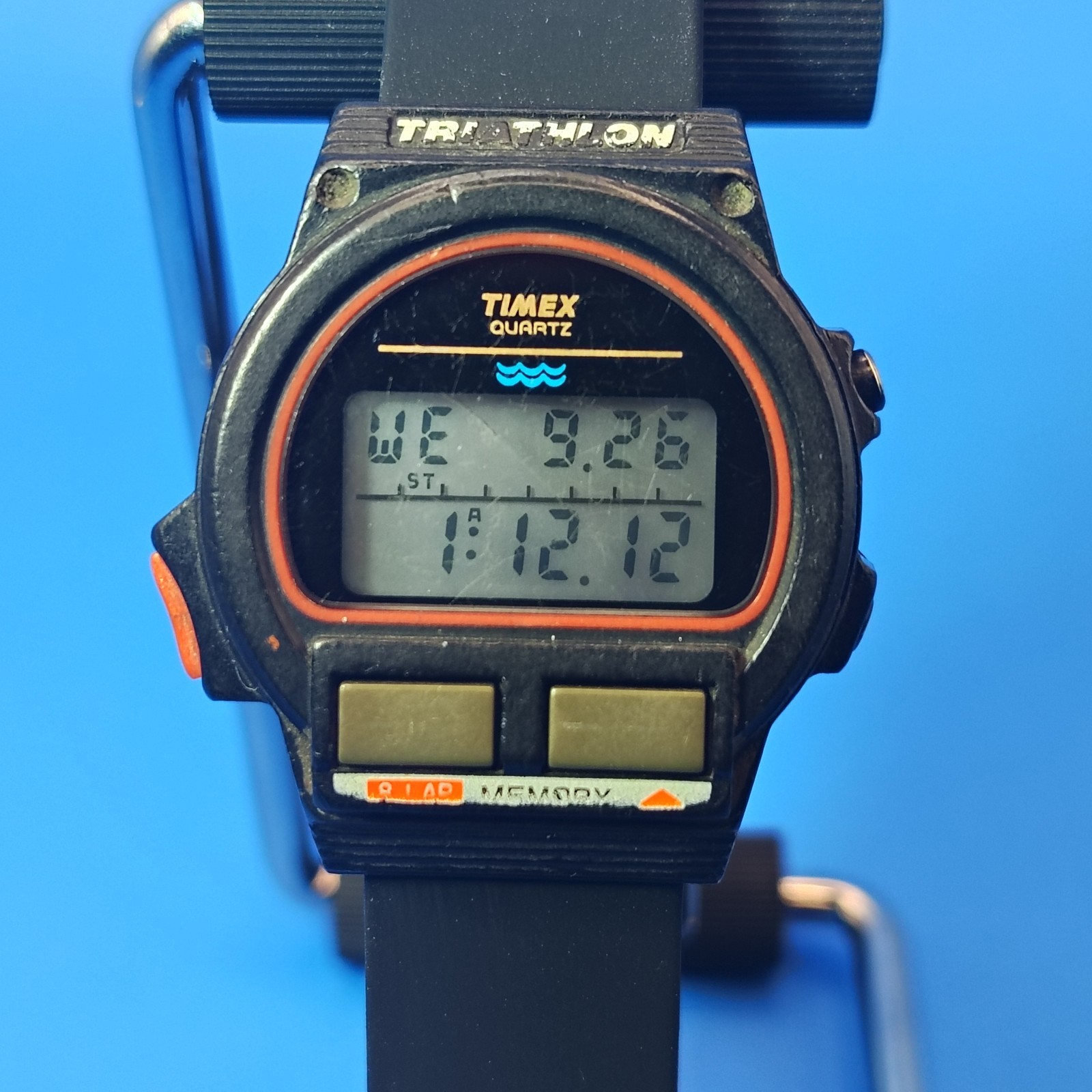 Vintage 1987 Timex Triathlon Memory 851A 35mm Mens Retro Digital Sport Watch