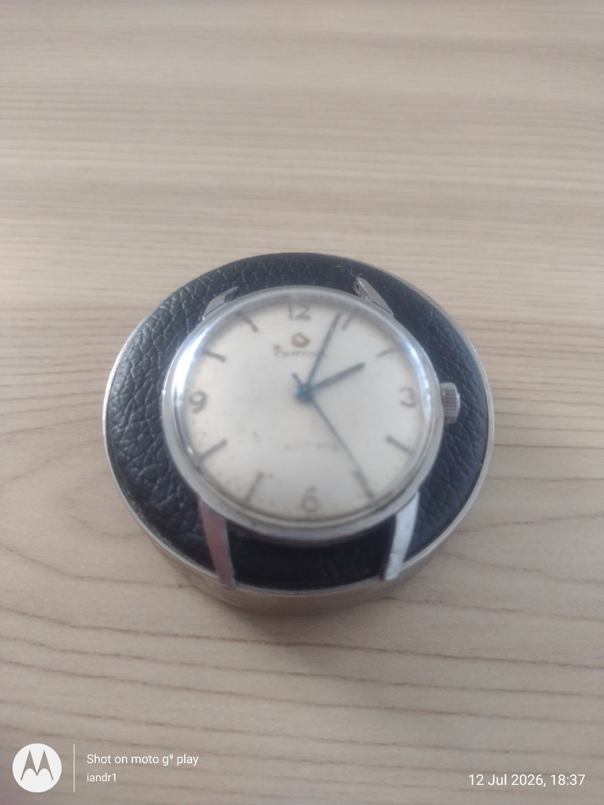 Strictly Spares Or Repairs Certina Manual Wind 25-36 – 17 Jewels Movement.