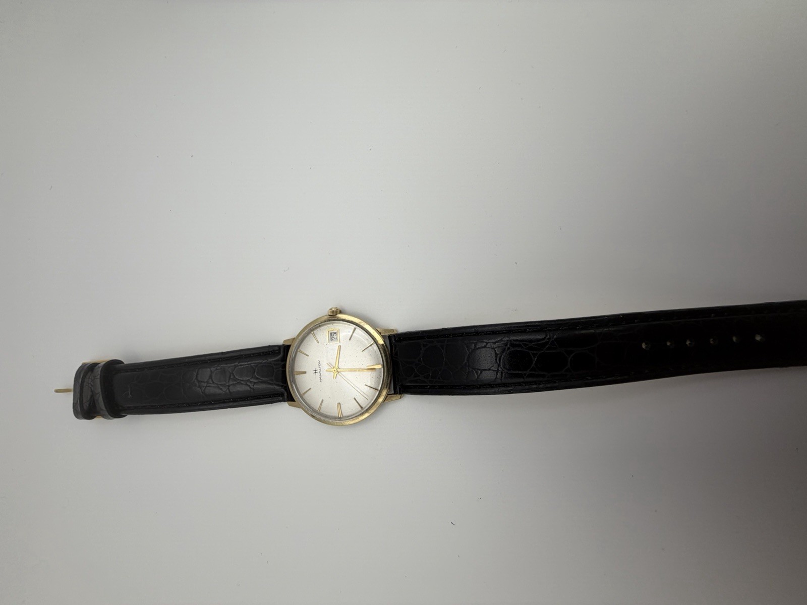 Vintage Hamilton Swiss Hand Wind 34mm Gold Tone Date Dress Watch Runs