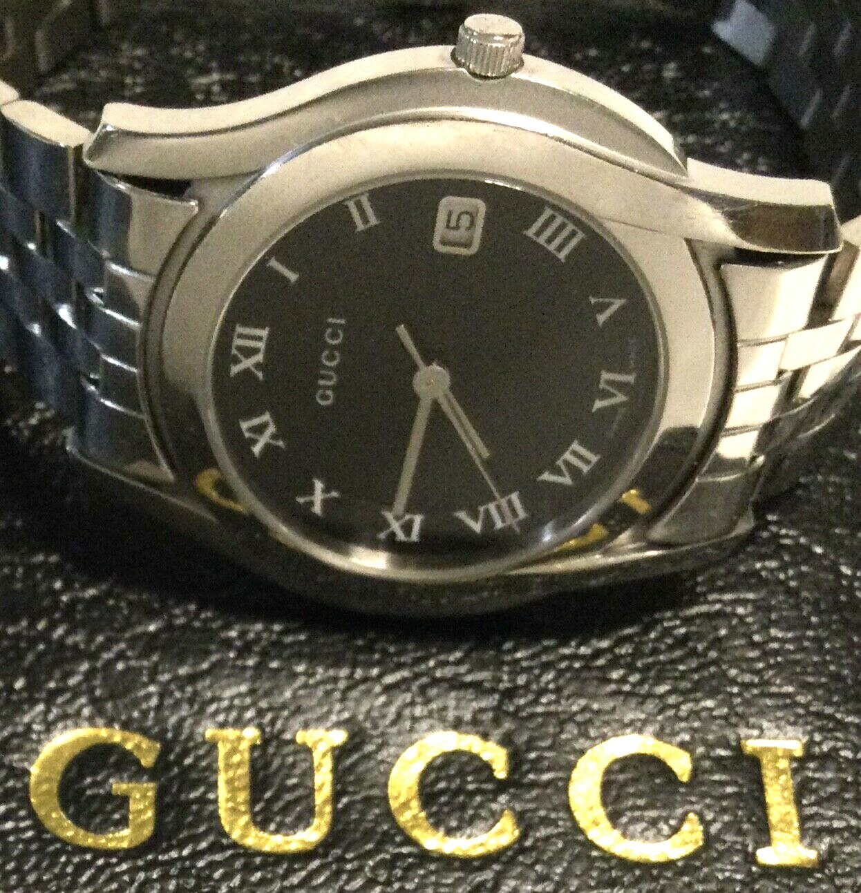 GUCCI 5500 SWISS MADE WATCH Small Black Dial Roman Numerals Stainless Case Band